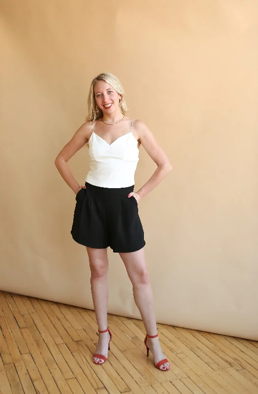 curve edge shorts -PENNY Dress Shorts