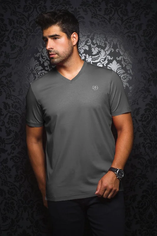 sky faded t-shirts -Au Noir Stretch Short-Sleeve Shirt | T-Shirt V-Neck - Michael Med Grey