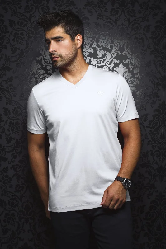 plus gym t-shirts -Au Noir Stretch Short-Sleeve Shirt | T-Shirt V-Neck - Michael White