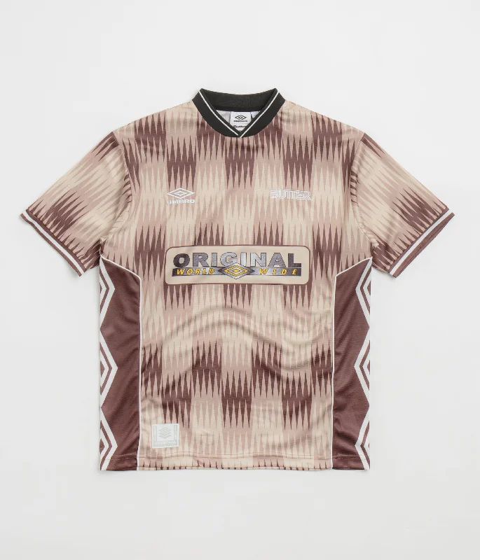 port clean t-shirts -Butter Goods x Umbro Optical Jersey - Brown / Taupe