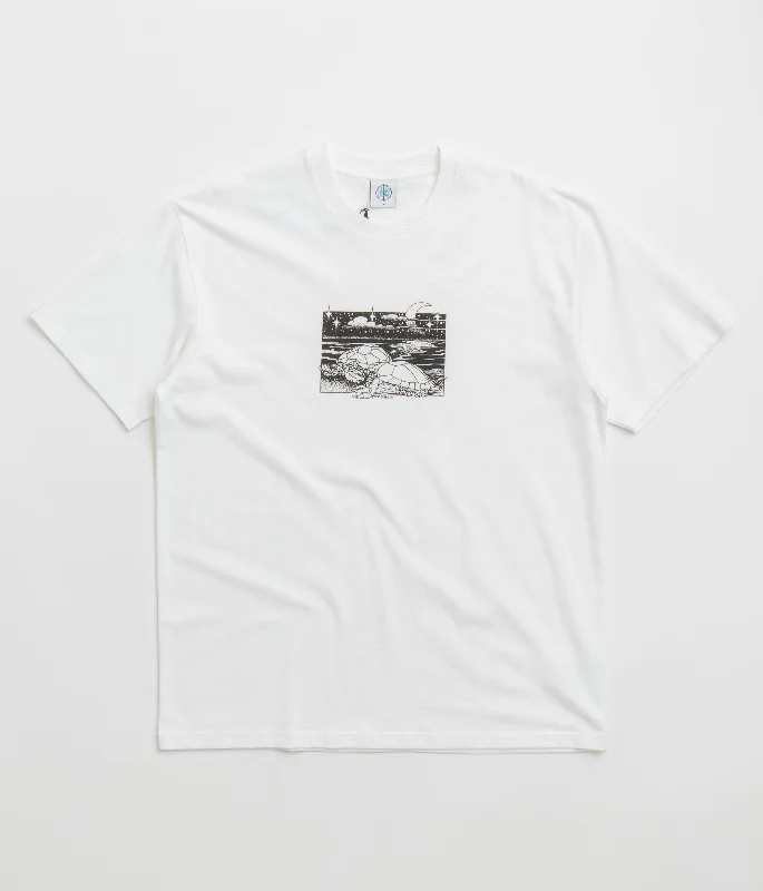 heavy chill t-shirts -Polar Turtle Town T-Shirt - White