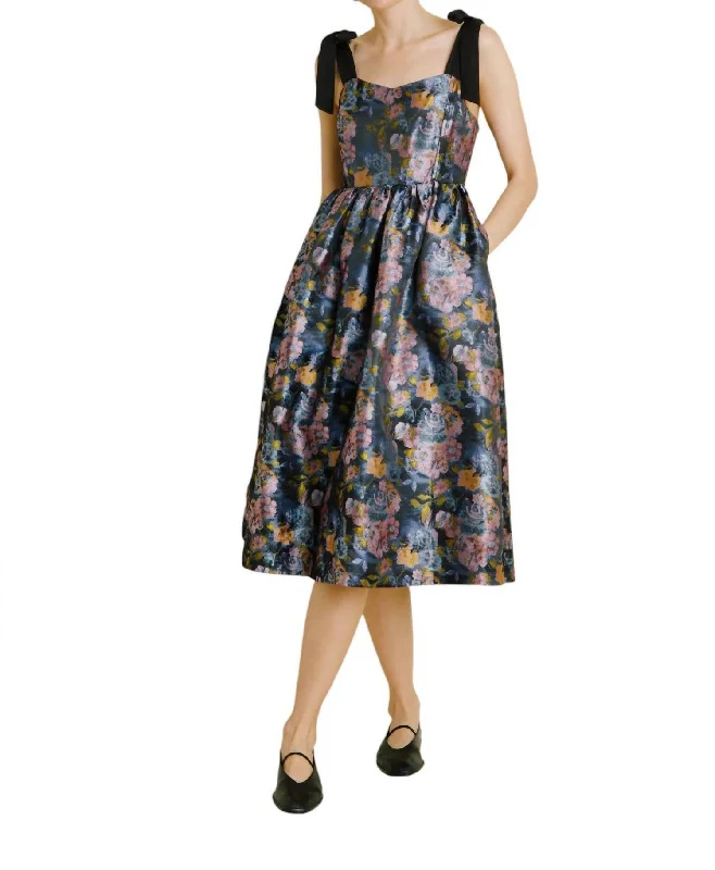 bump soft skirts -Jacquard Midi Dress W/ Ties In Navy