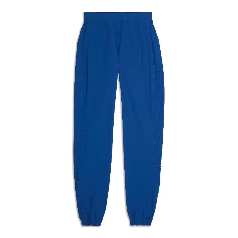 cedar stretch pants -Adapted State High-Rise Jogger - Resale