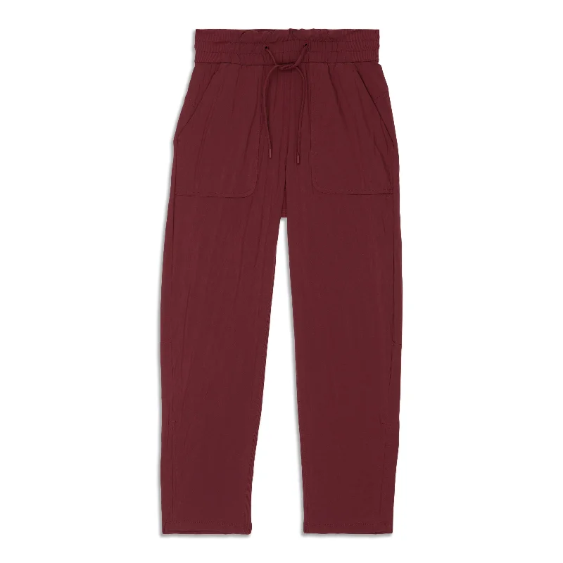 slub stretch pants -Beyond The Studio Crop - Resale